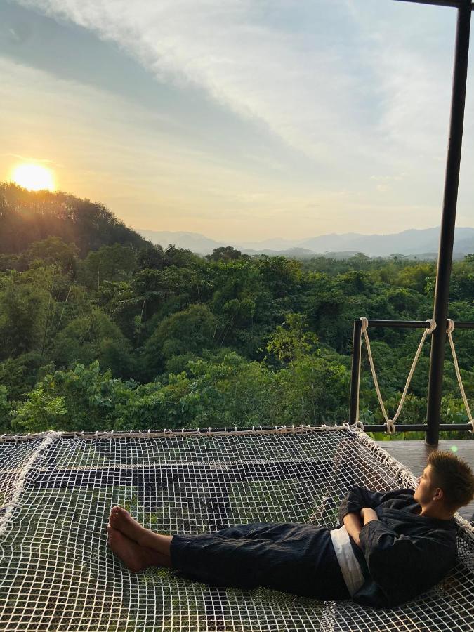 Hotel Tanoshi Glamping In Khao Sok Khao Sok National Park Exterior foto