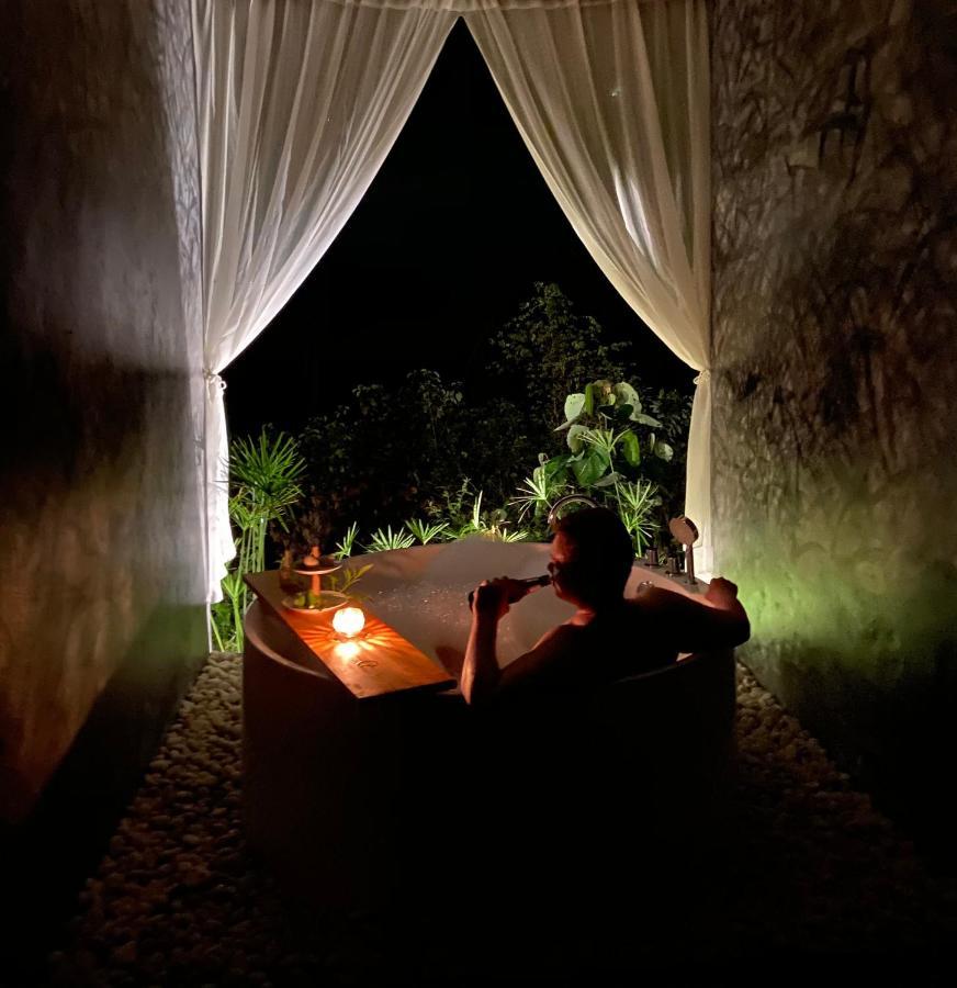 Hotel Tanoshi Glamping In Khao Sok Khao Sok National Park Exterior foto