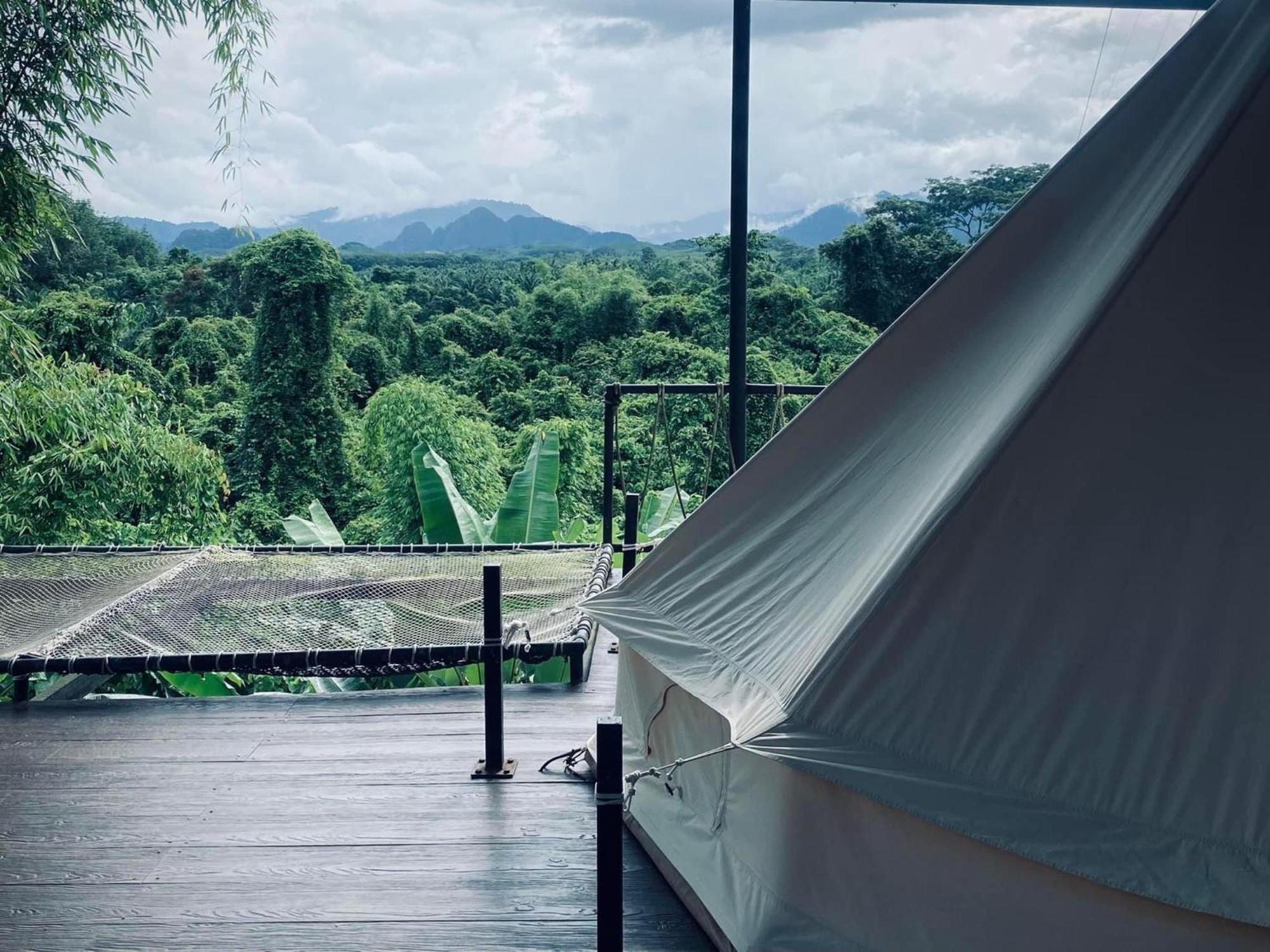Hotel Tanoshi Glamping In Khao Sok Khao Sok National Park Exterior foto
